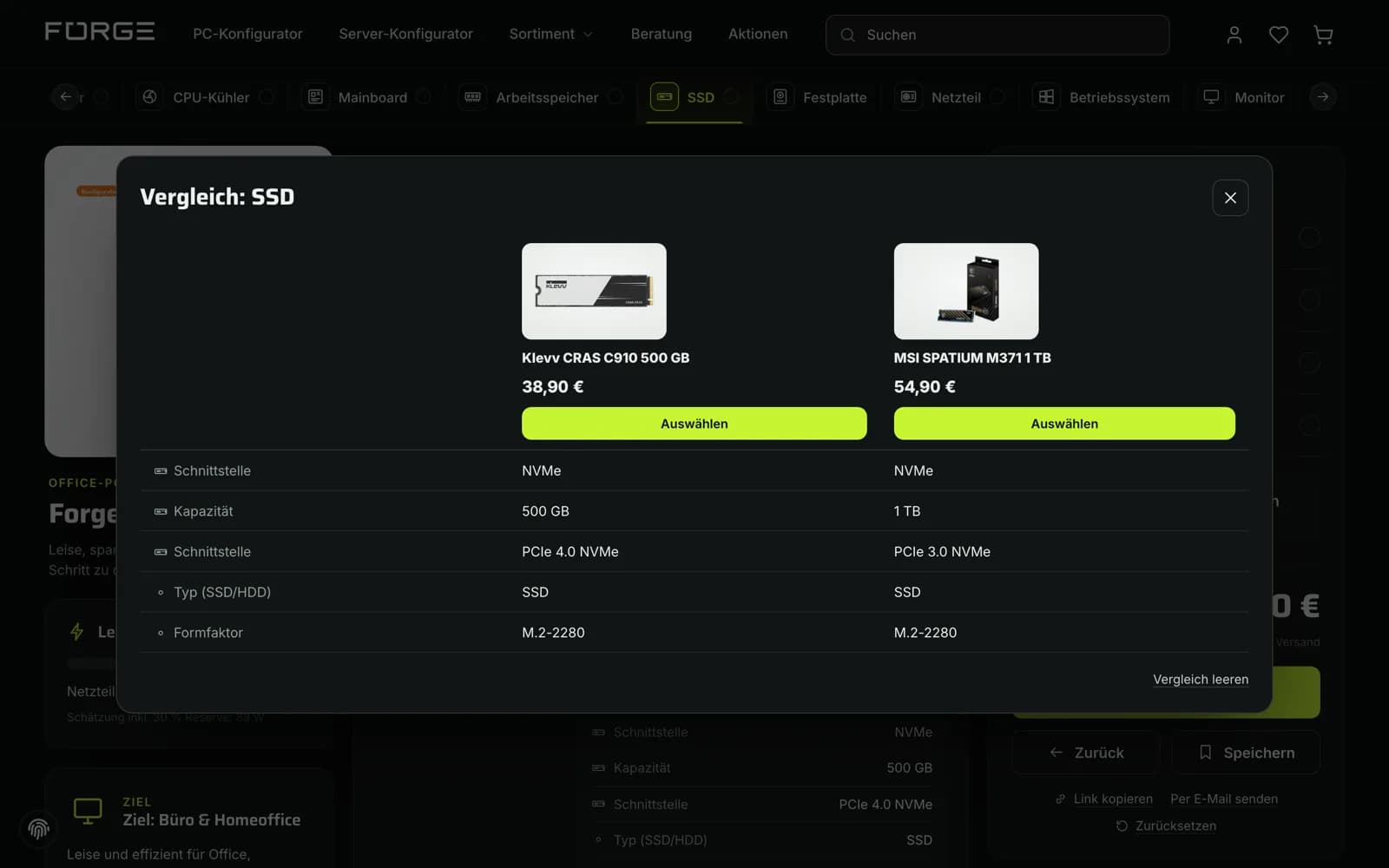 FORGE PC-Konfigurator: Vergleich zweier SSDs in einem Fenster, Schnittstelle, Kapazität und Formfaktor nebeneinander